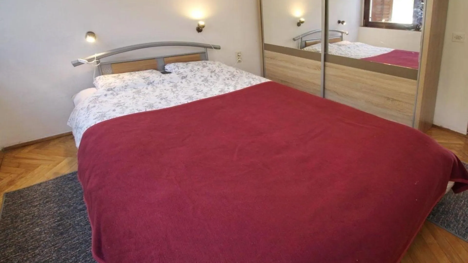 Ferienwohnung In Baska Mit Eigener Terrasse Und Meerblick